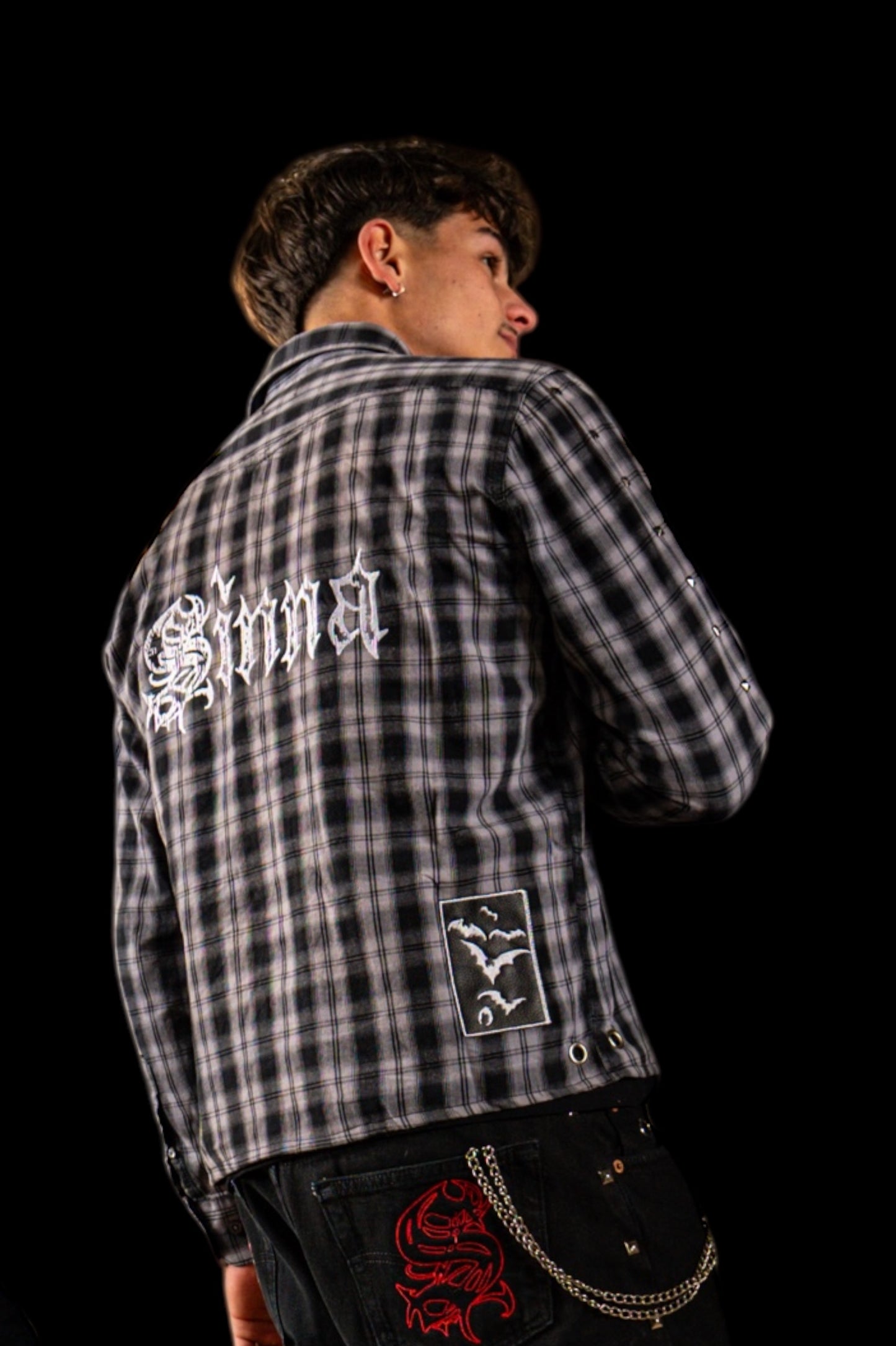 SINNA BAT SHIRT