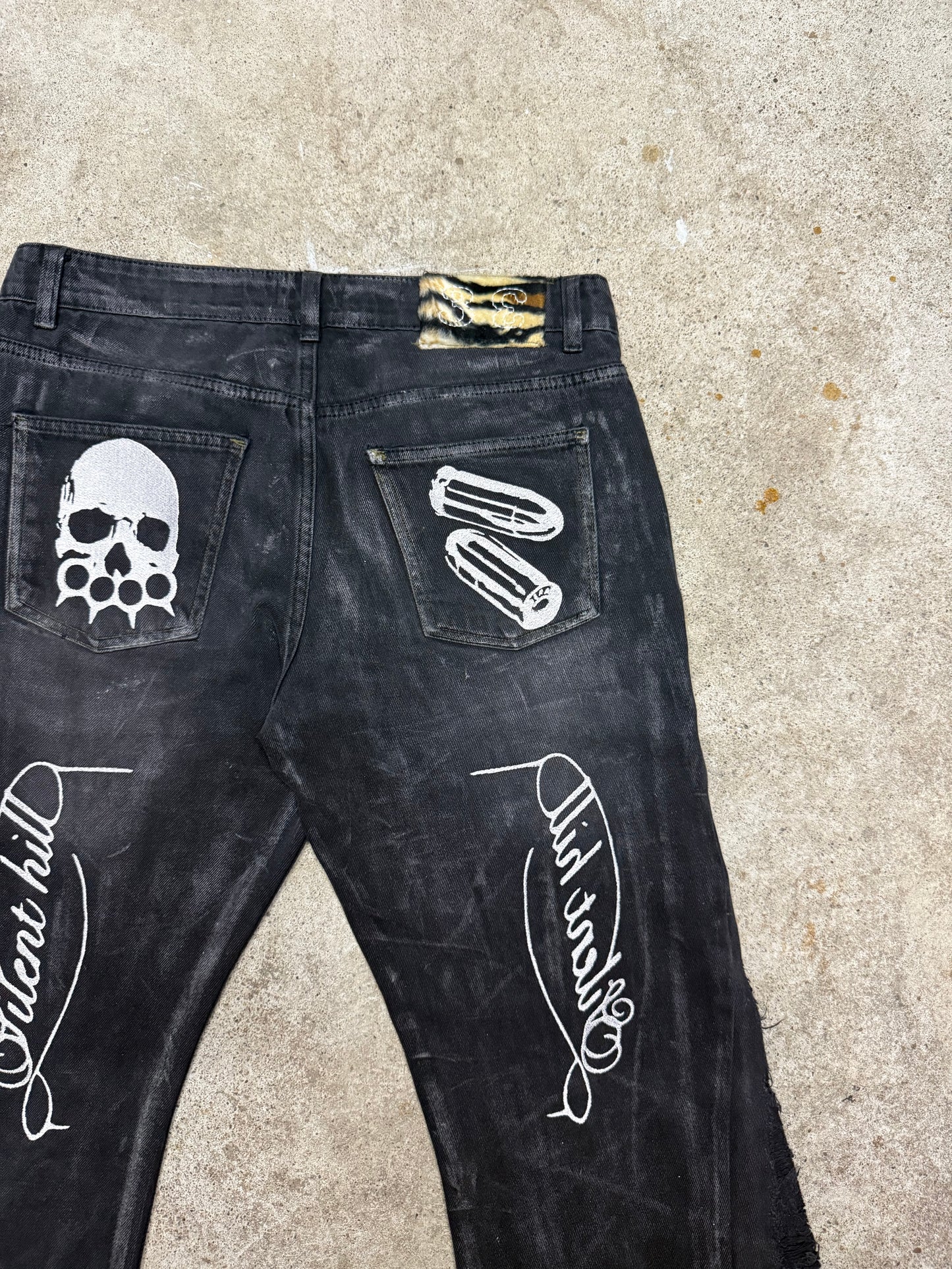 SINNA HILL WAXED JEANS