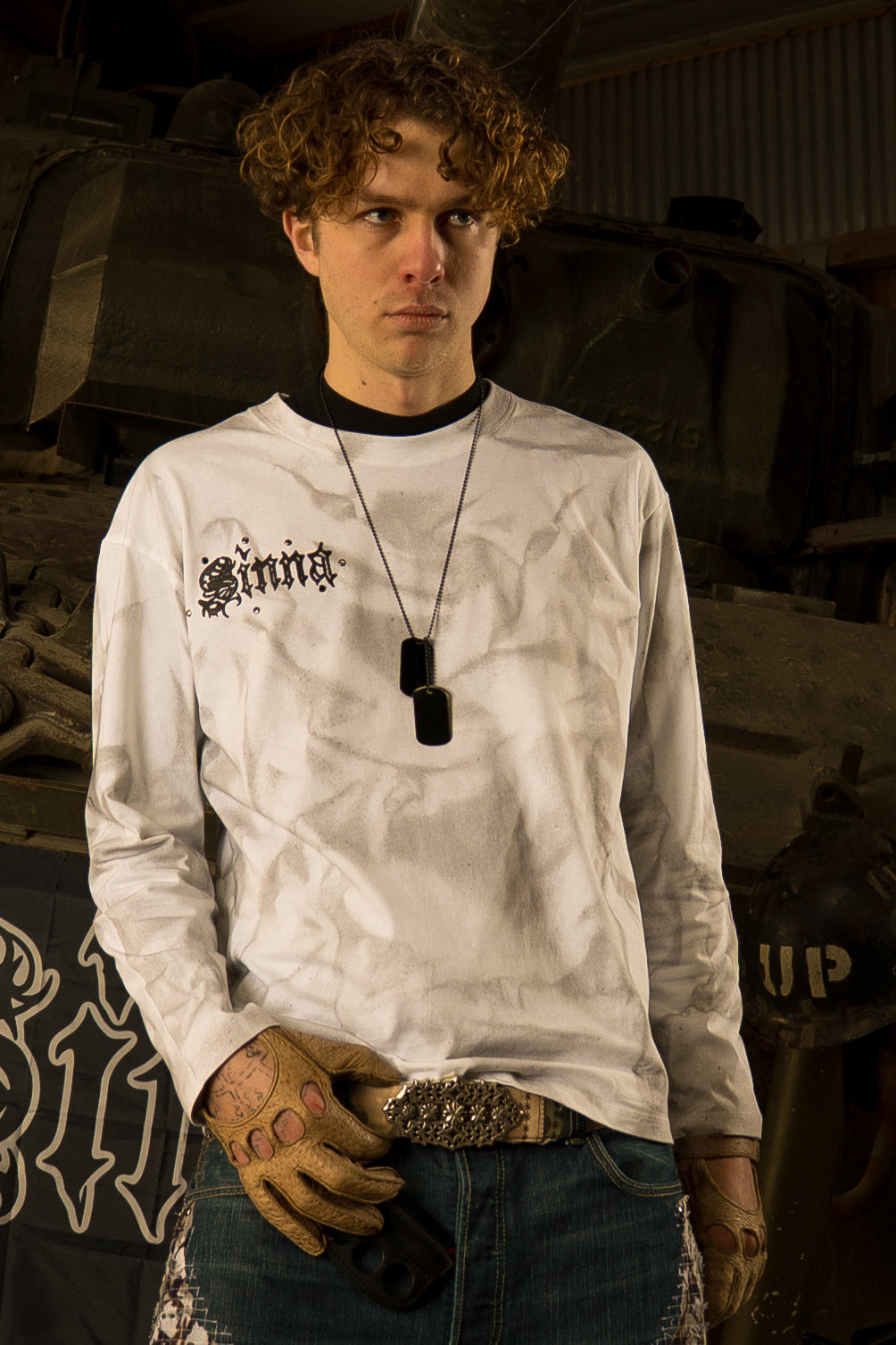 SINNA LOGO Sleeve